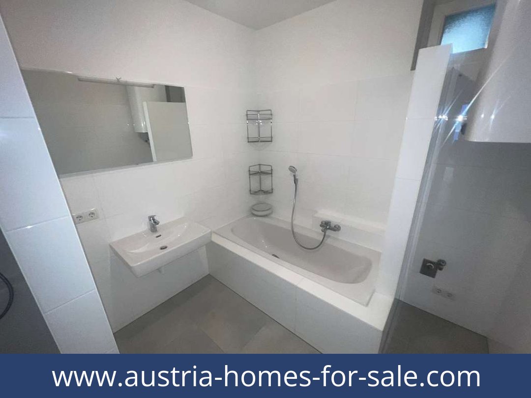austria-homes-for-sale-graz-8020-20261021214633-fa19503b-0054501023.jpg